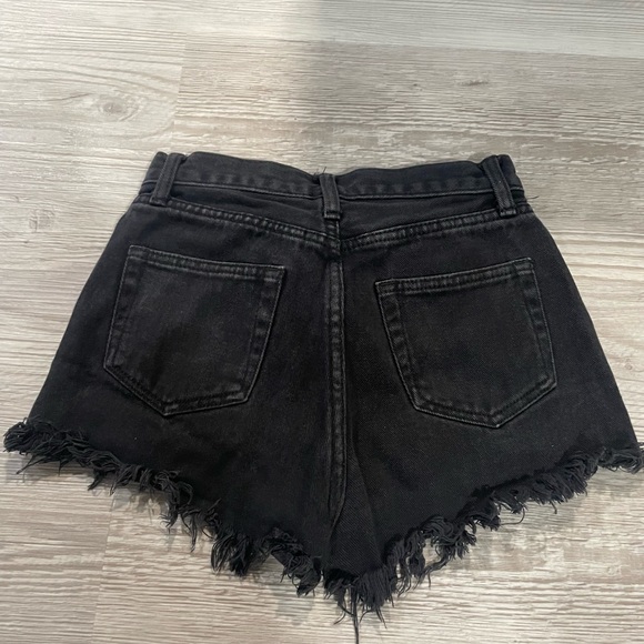 Black distressed high waisted shorts - Picture 3 of 3